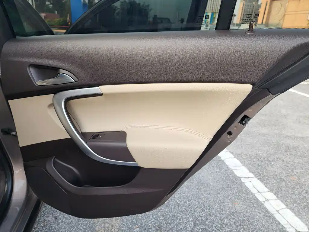 Buick Regal — миниатюра 15