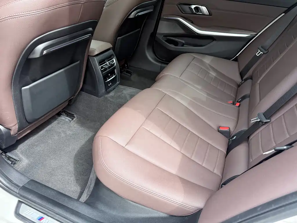 BMW 3 Series — миниатюра 32