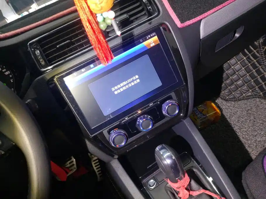 Volkswagen Sagitar — миниатюра 13