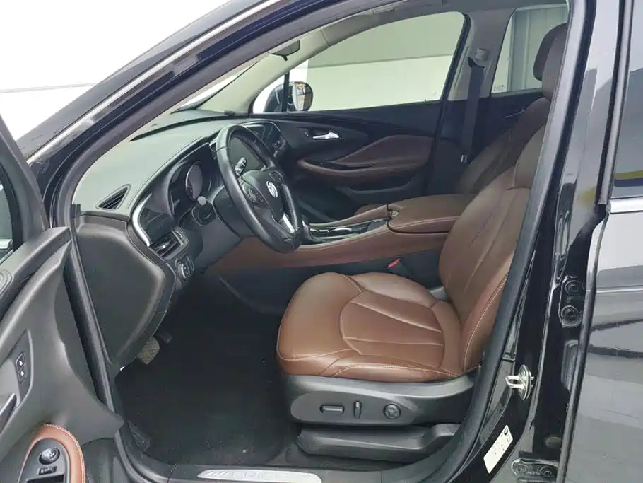 Buick Envision Plus — миниатюра 9