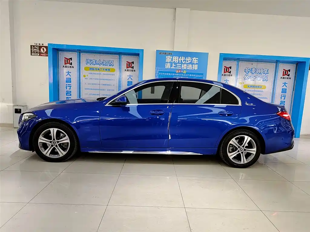 MERCEDES-BENZ C CLASS