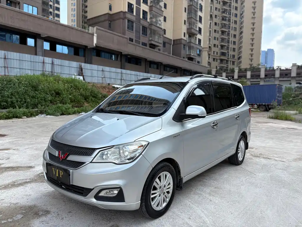 Wuling Hongguang — миниатюра 3