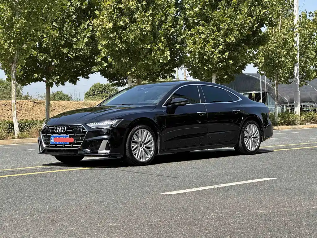 Audi A7L — миниатюра 6