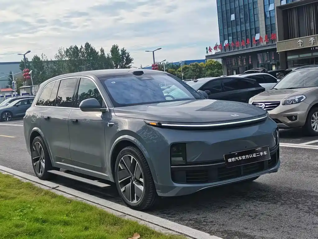 Li Auto Li L8 — миниатюра 3