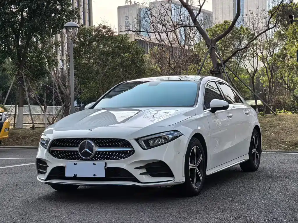 Mercedes-Benz A-Class 2022