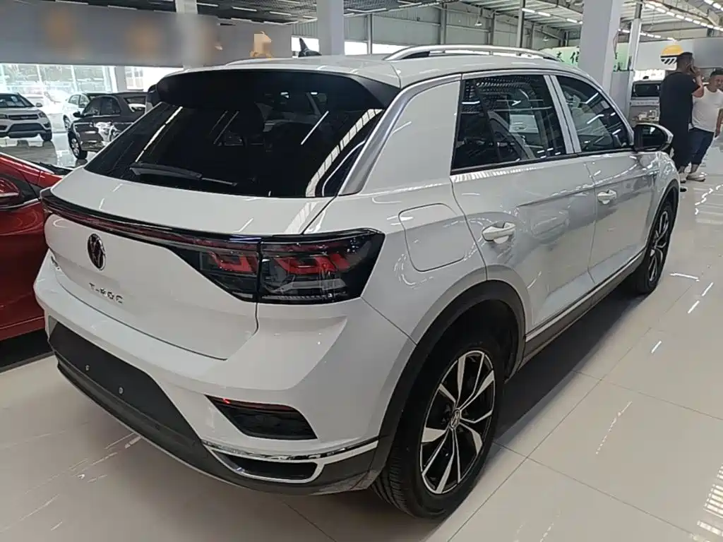 Volkswagen T-Roc — миниатюра 7