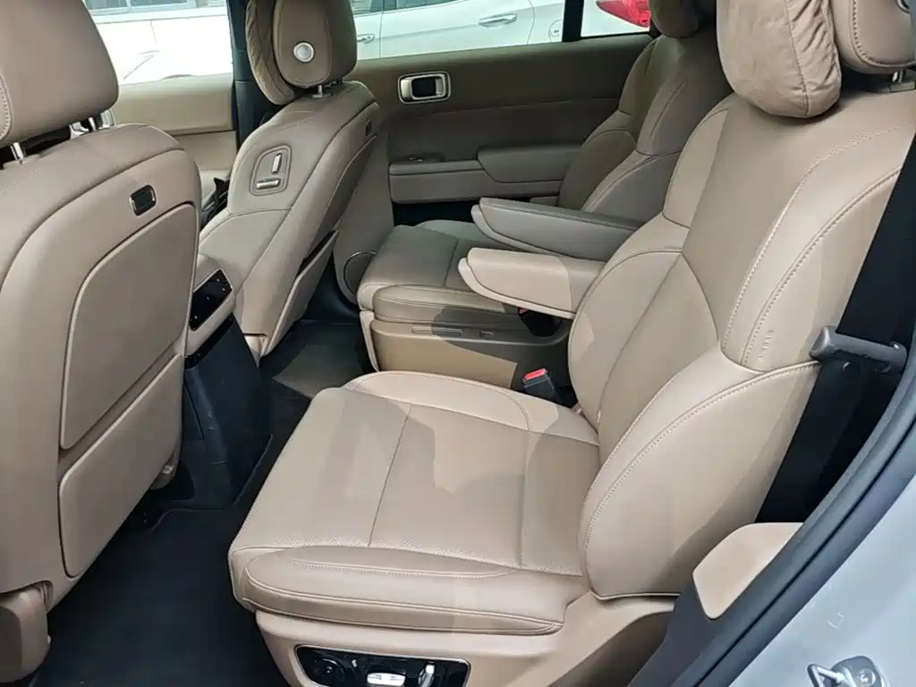 Li Auto Li L9 — миниатюра 17