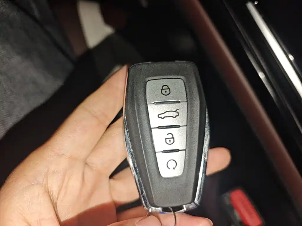 Geely Xingyue L — миниатюра 9
