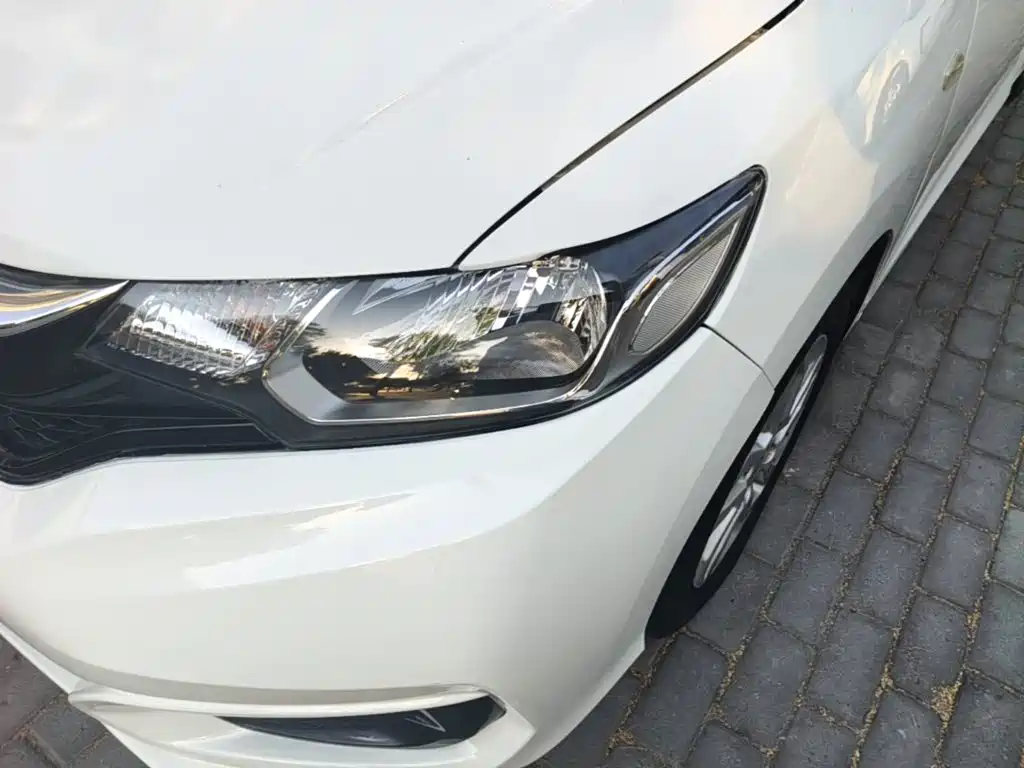 Honda Fit — миниатюра 24