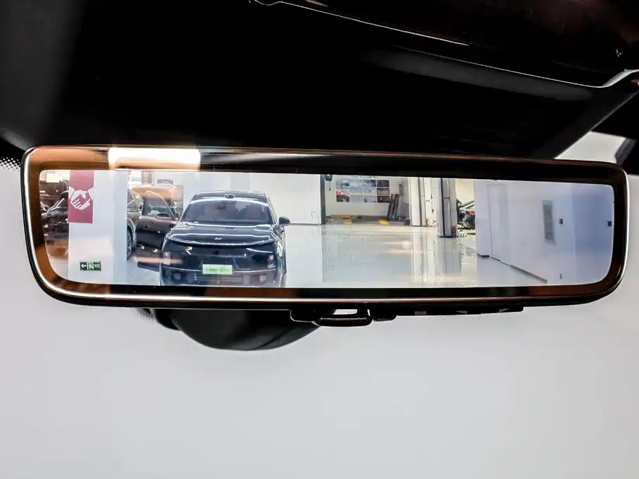 Land Rover Range Rover — миниатюра 22
