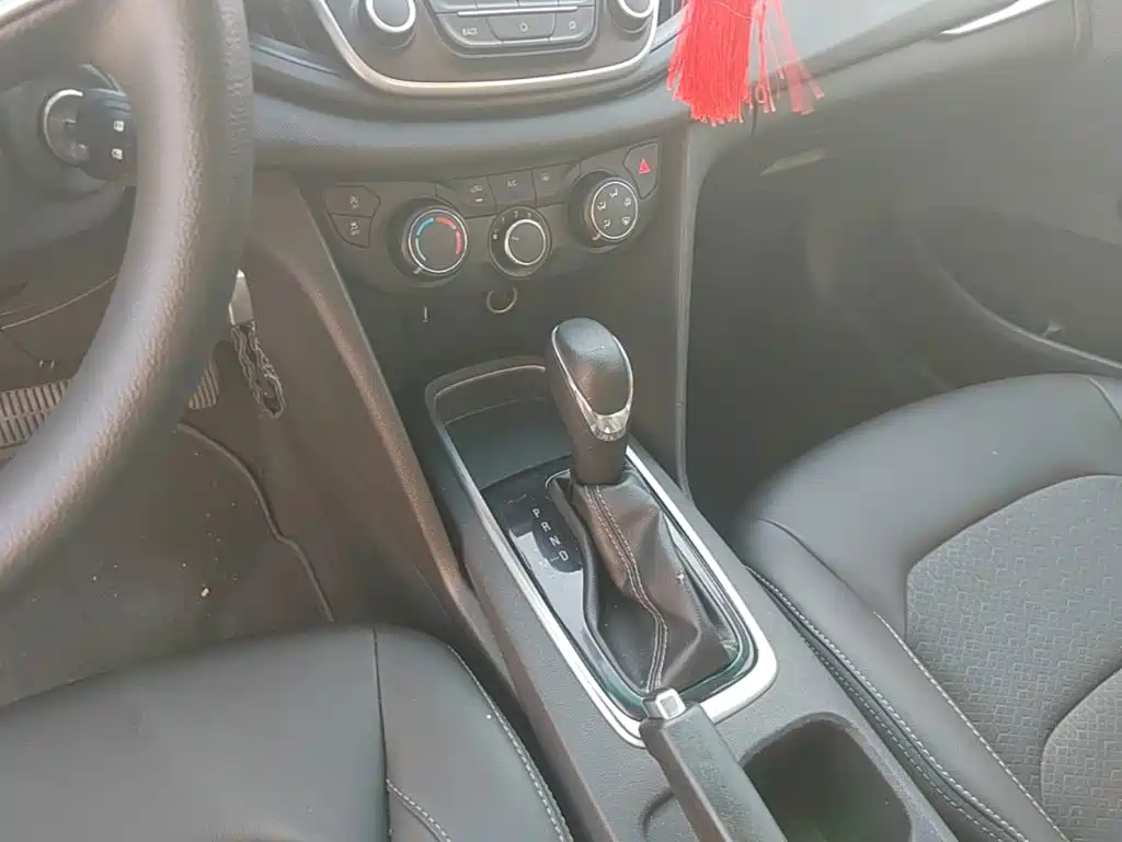 Chevrolet Cavalier — миниатюра 14