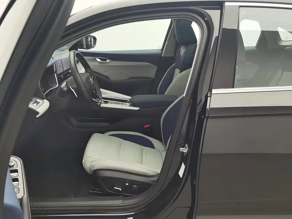 Geely Xingrui — миниатюра 10