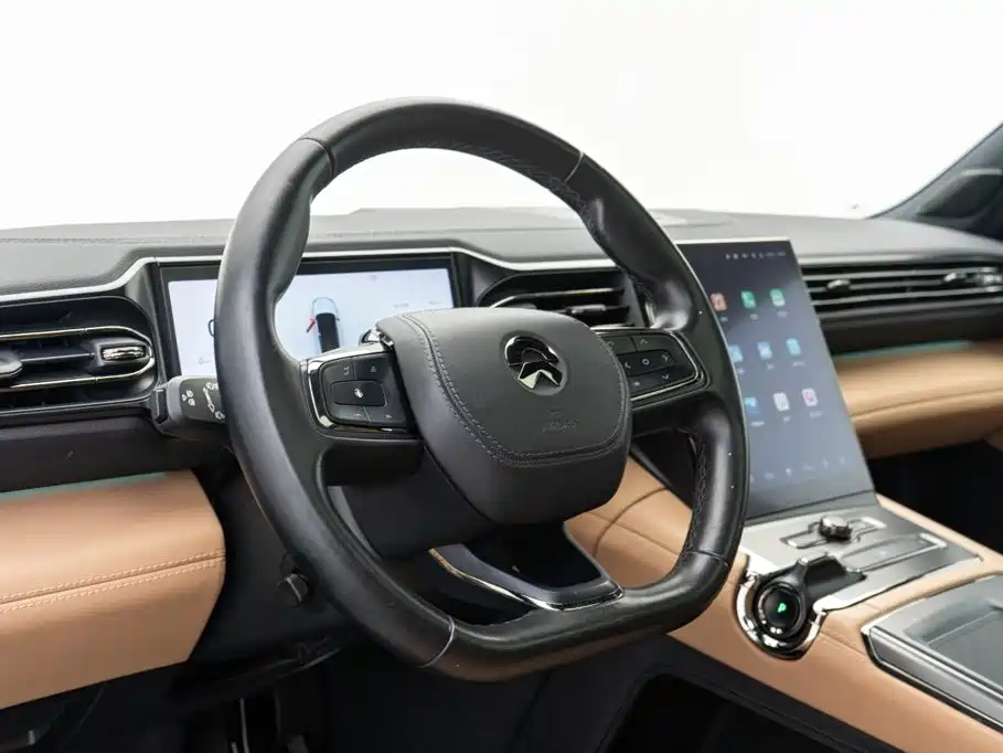 NIO ES6 — миниатюра 10