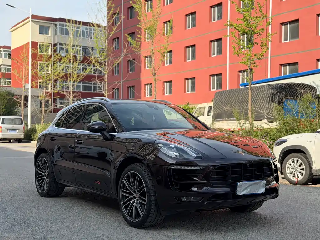 Porsche Macan 2017 Macan GTS 3.0T