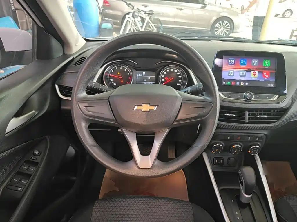 Chevrolet Cavalier — миниатюра 11