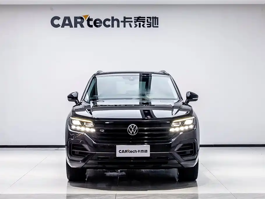 Volkswagen Touareg 2021 3.0TSI Sport