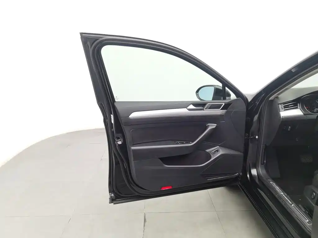 Volkswagen Magotan — миниатюра 8