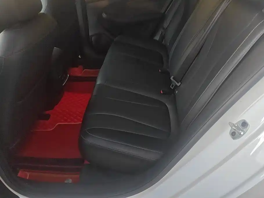 Roewe i5 — миниатюра 11