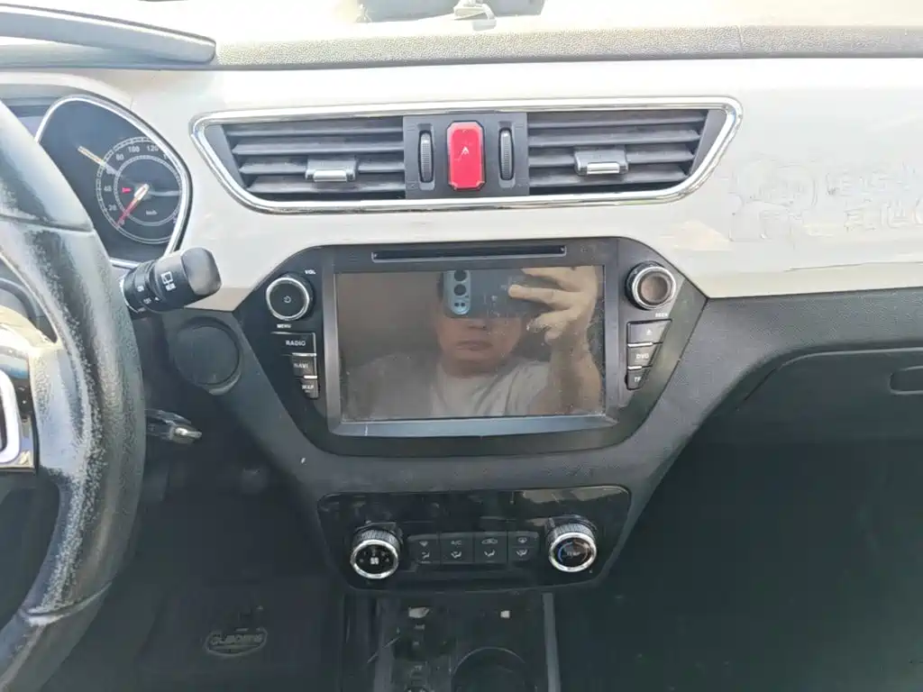 JAC Refine S2 — миниатюра 13