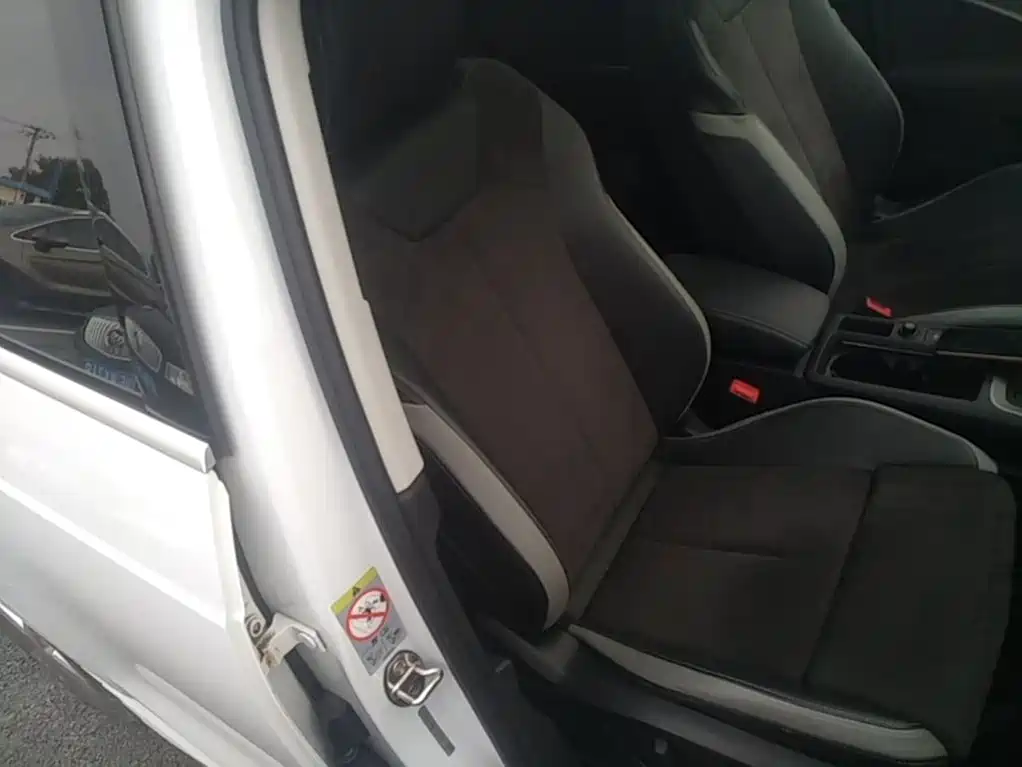 Audi Q3 — миниатюра 25