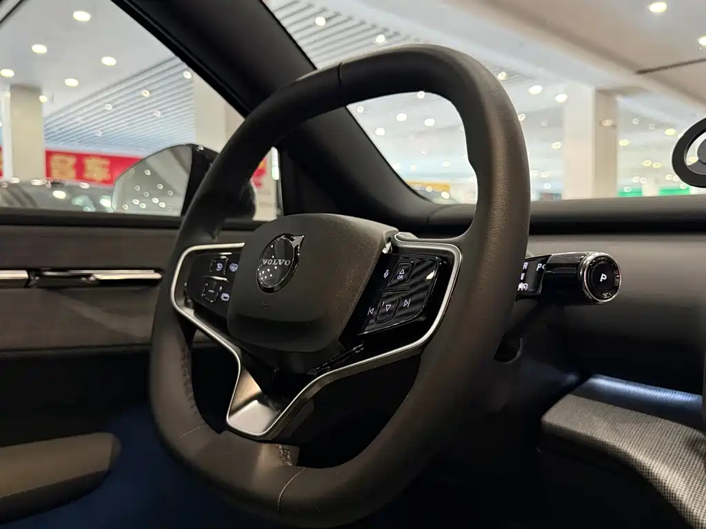 Volvo EX30 — миниатюра 15