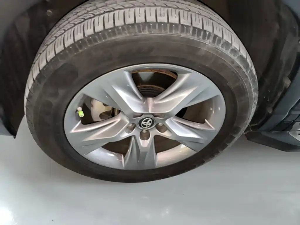 Toyota Highlander — миниатюра 23