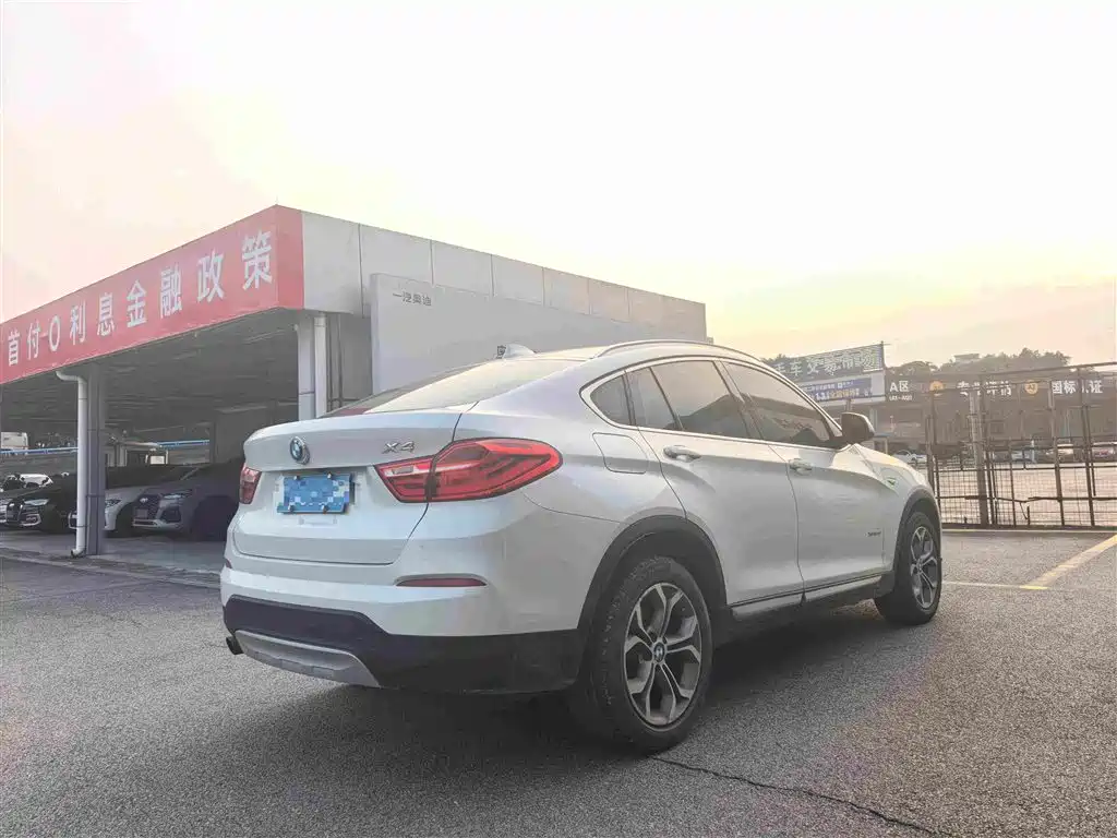 BMW X4 — миниатюра 4