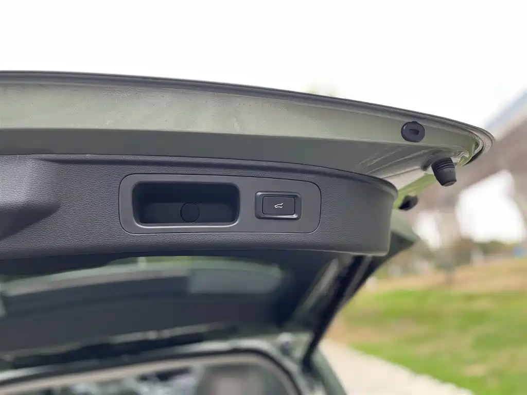 FORD LINGYU NEW ENERGY