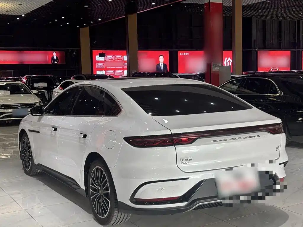 BYD Han — миниатюра 5