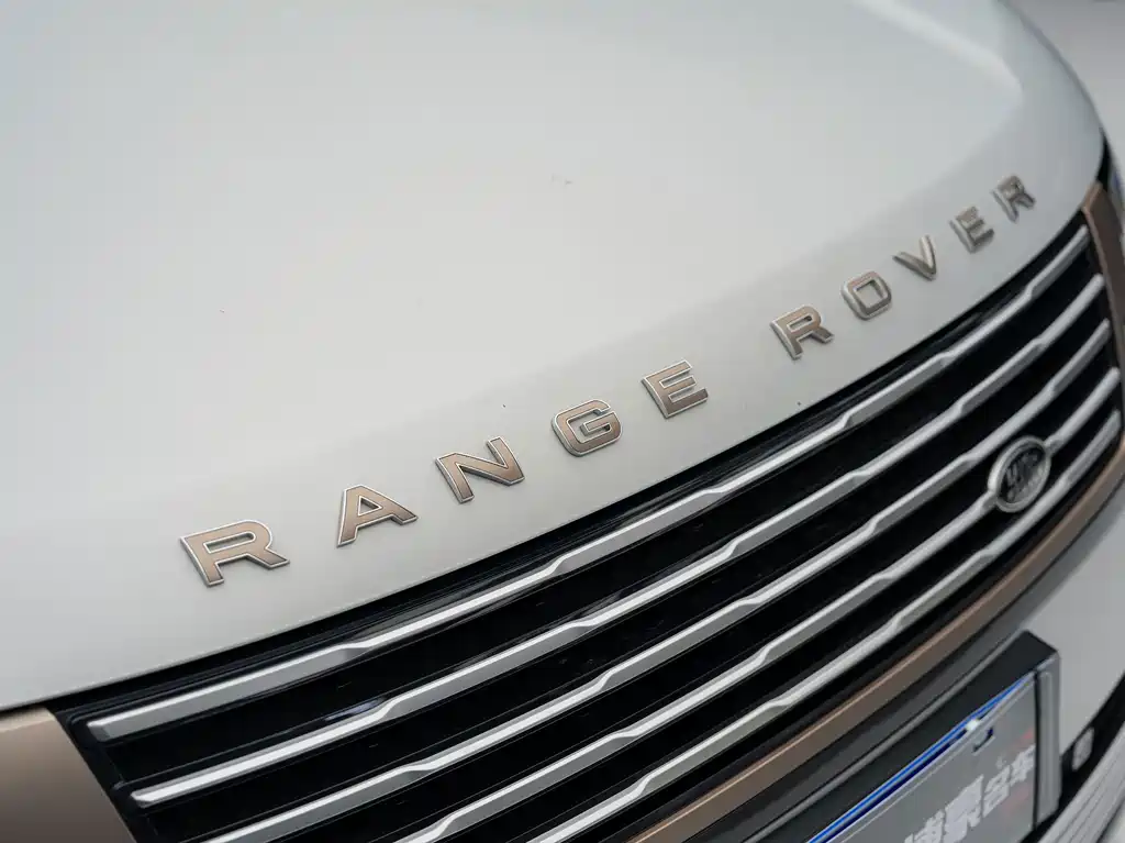 Land Rover Range Rover — миниатюра 7