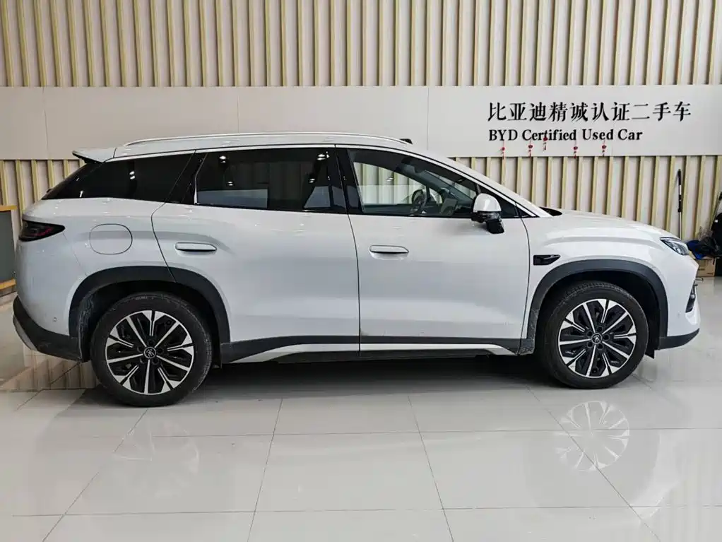 BYD Song Ultra — миниатюра 4