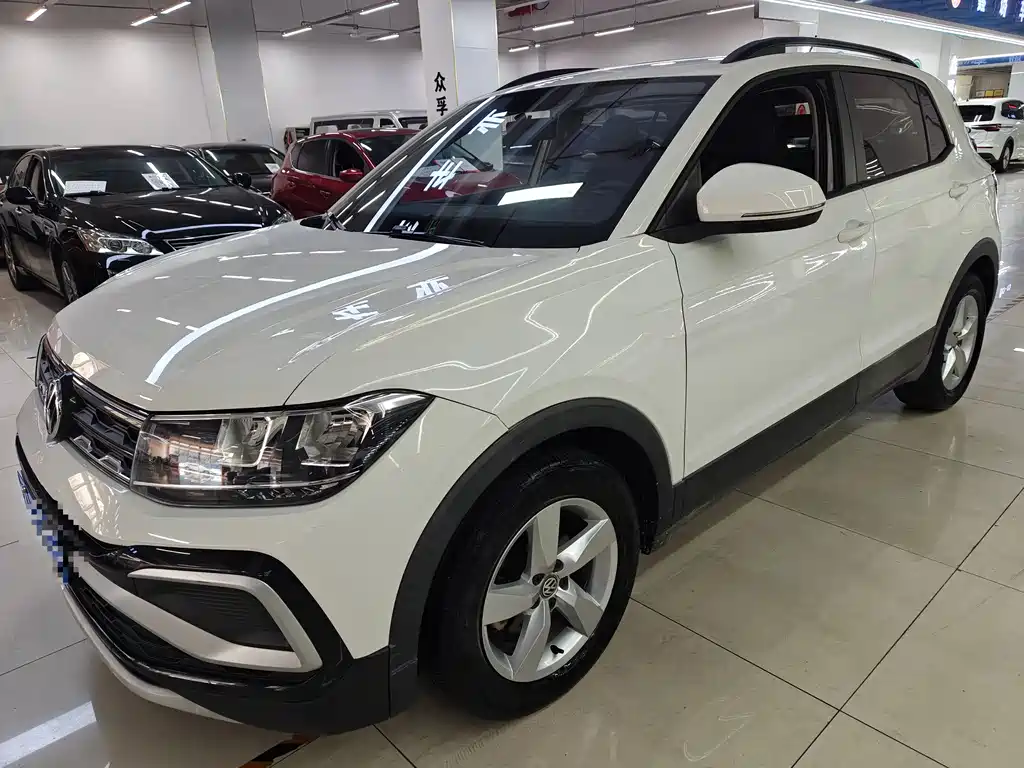 VOLKSWAGEN TU KAI