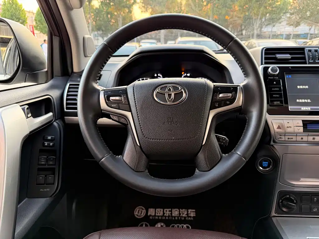 Toyota Prado — миниатюра 12