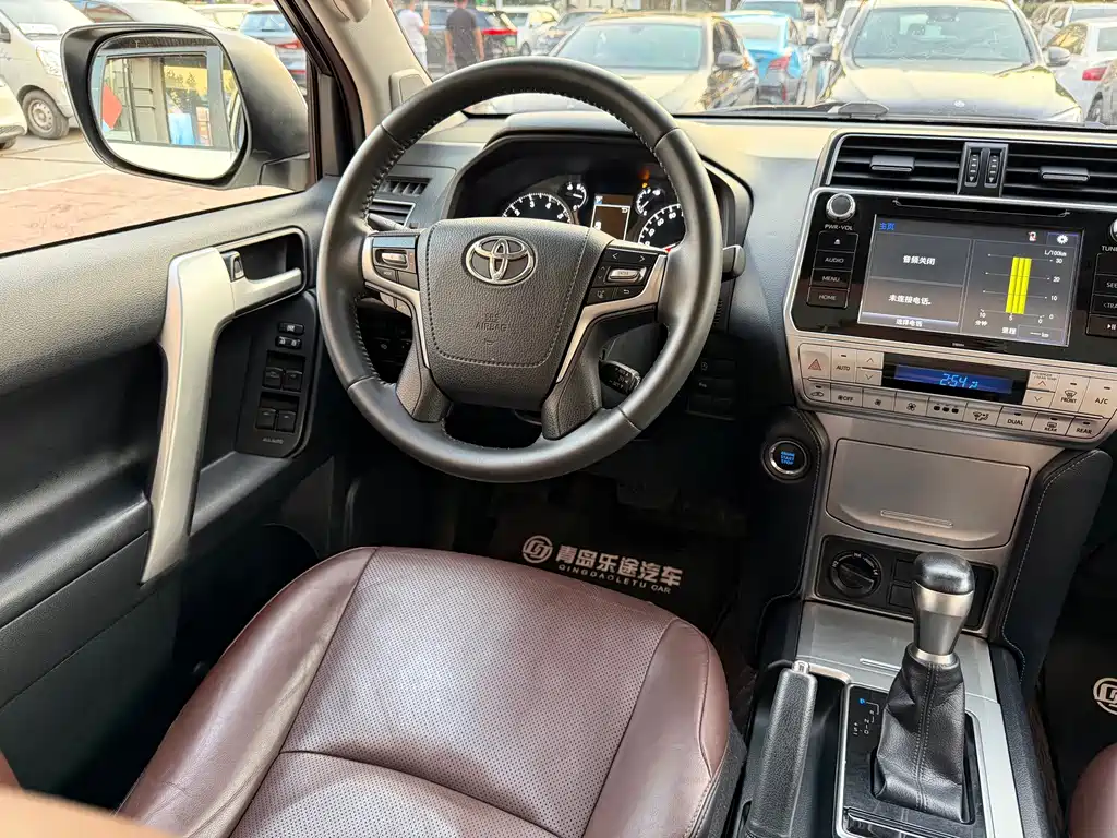 Toyota Prado — миниатюра 11