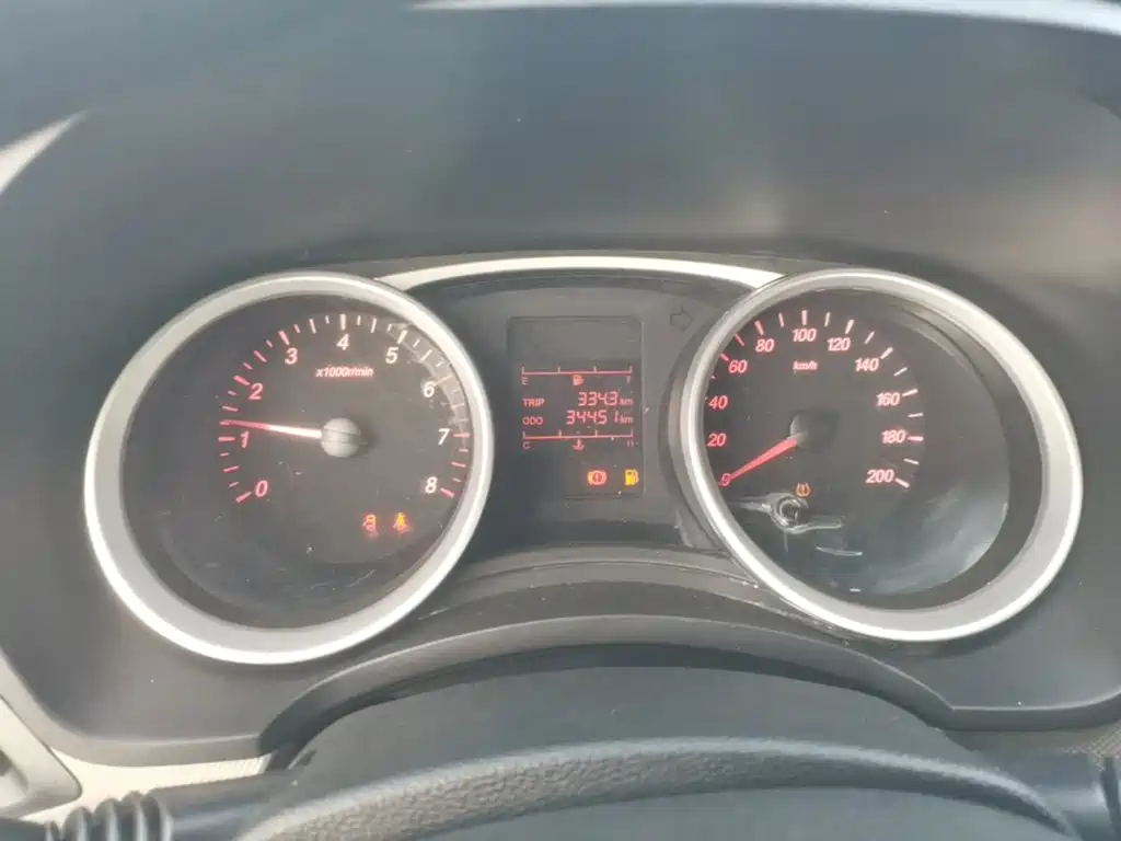 Wuling Hongguang — миниатюра 12