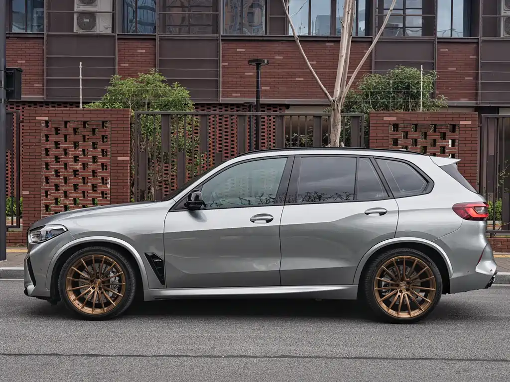 BMW X5 M