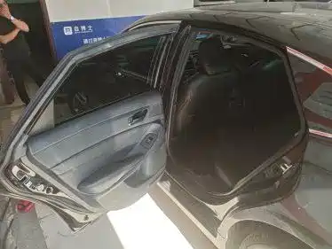 Toyota Avalon — миниатюра 10