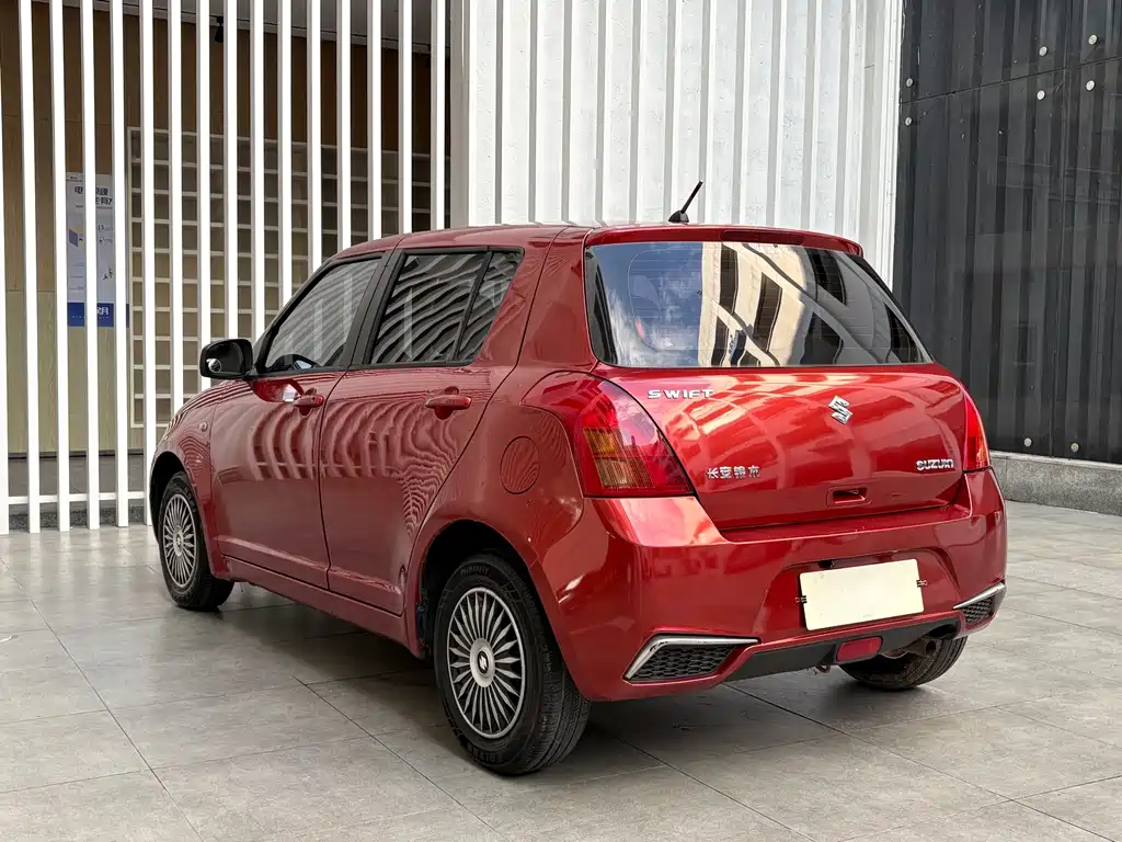 Suzuki Swift — миниатюра 14