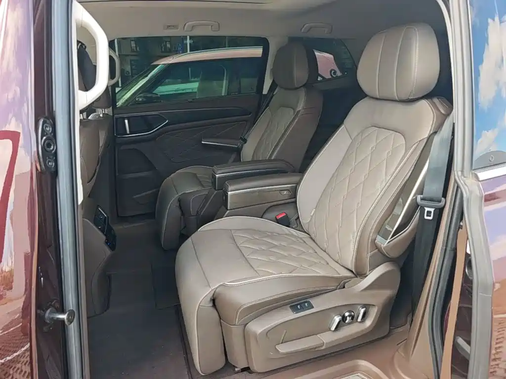 Volkswagen Viloran — миниатюра 22