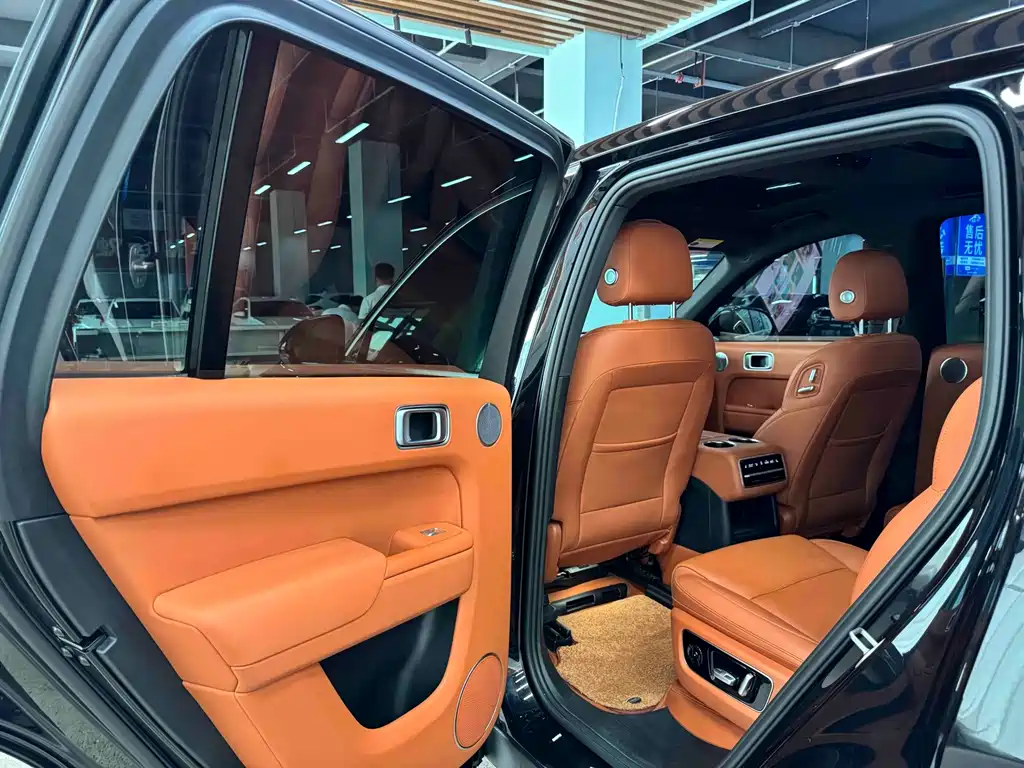 Li Auto Li L8 — миниатюра 14