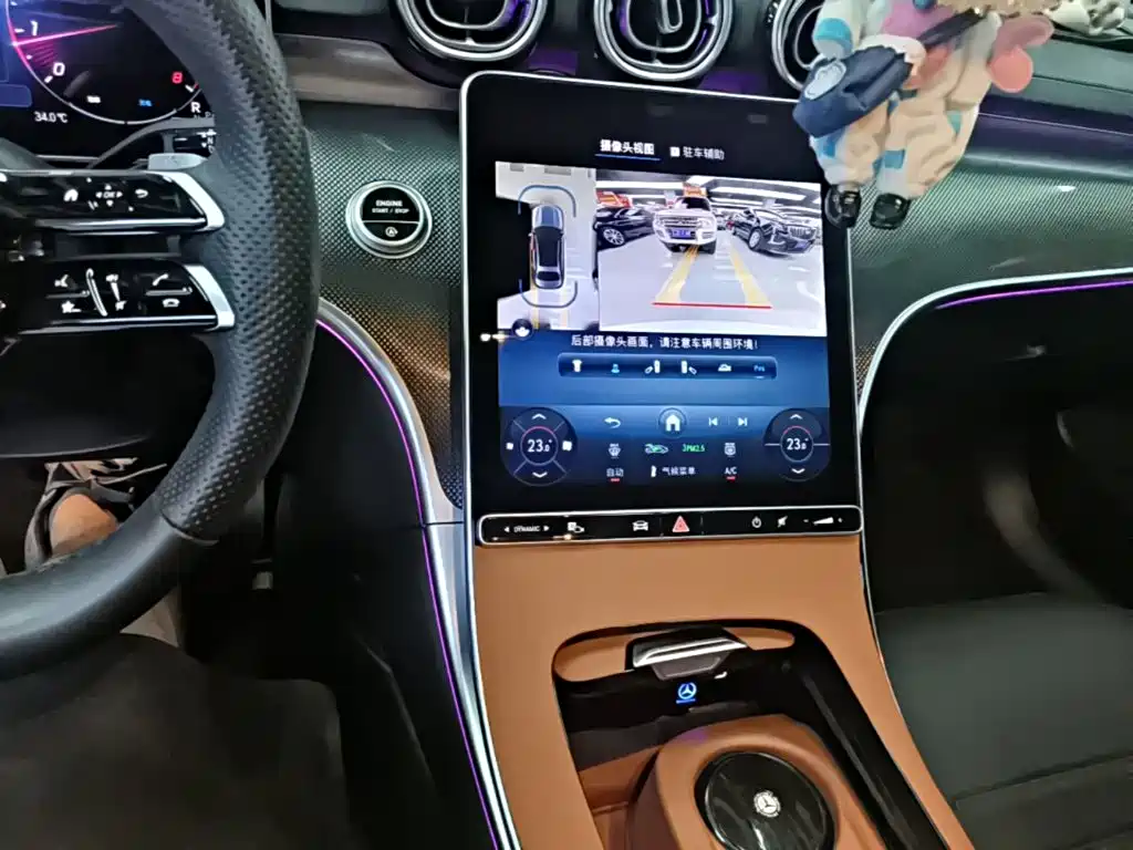Mercedes-Benz C-Class — миниатюра 13