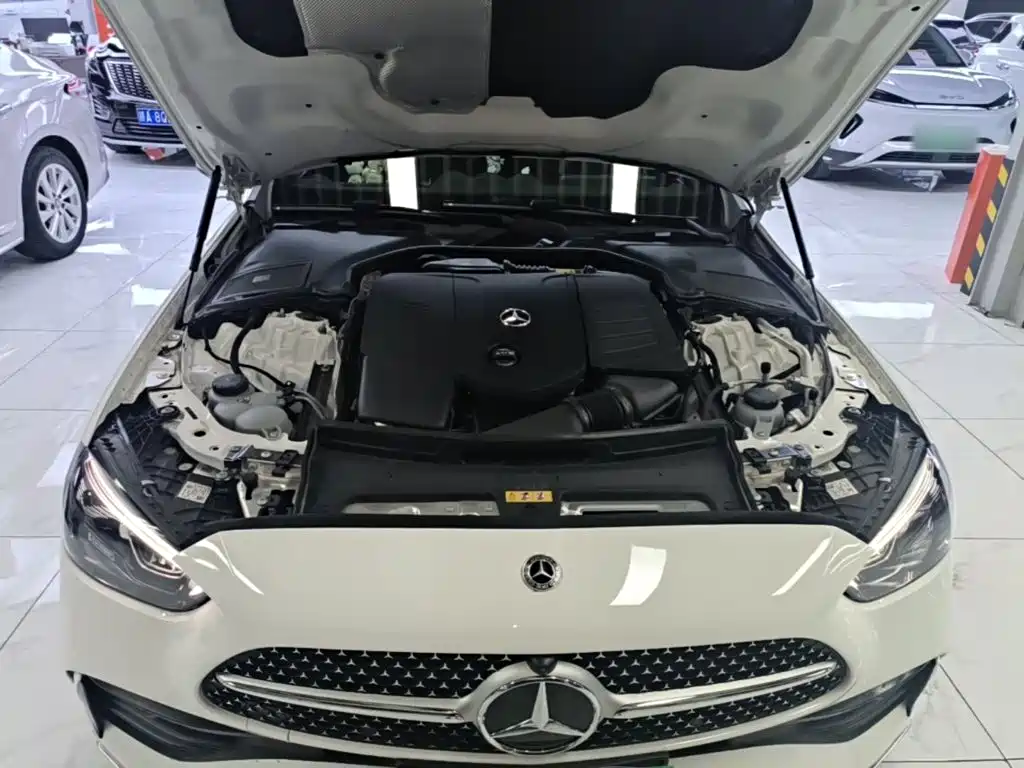 Mercedes-Benz C-Class — миниатюра 20
