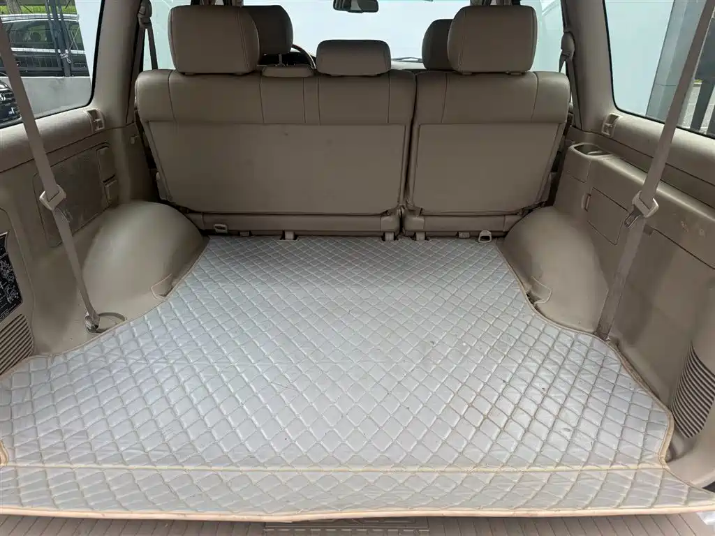 Lexus LX — миниатюра 14