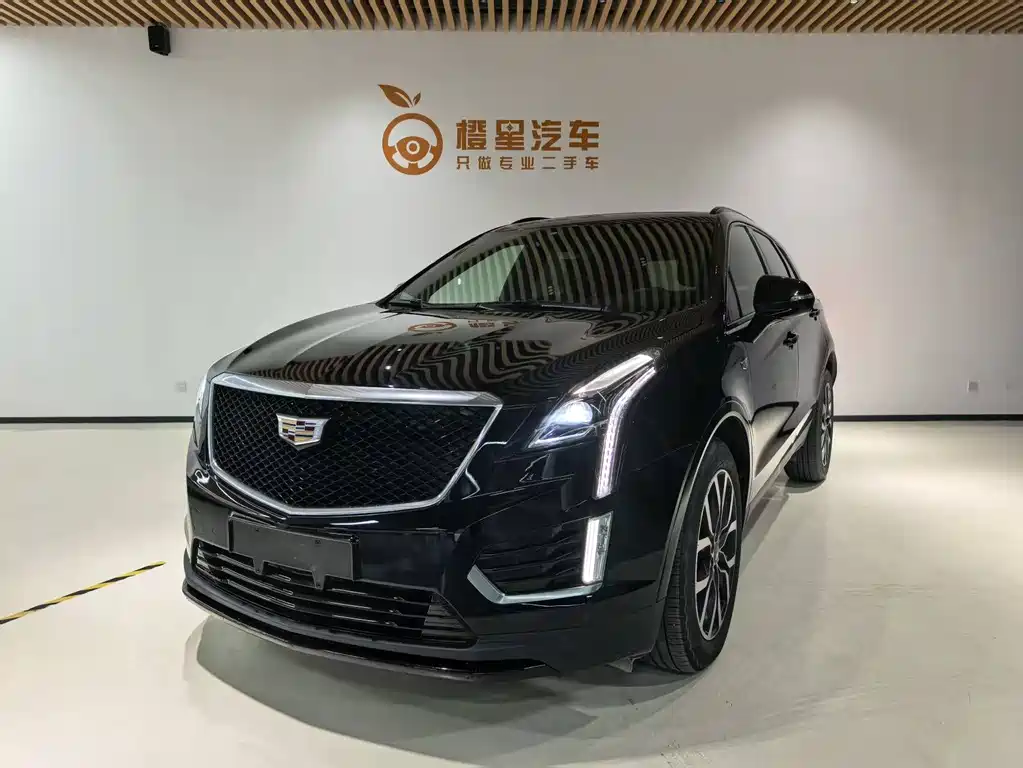 CADILLAC XT5