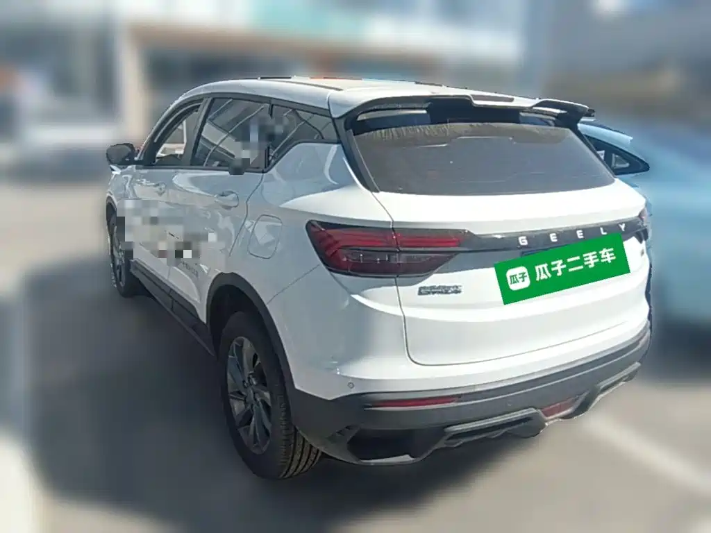 Geely Binyue — миниатюра 7