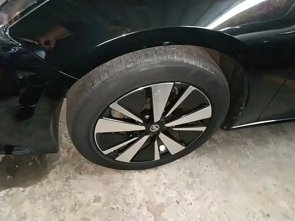 Nissan Teana — миниатюра 23