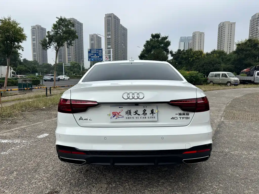 Audi A4L — миниатюра 4
