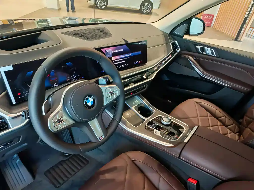 BMW X5 — миниатюра 14