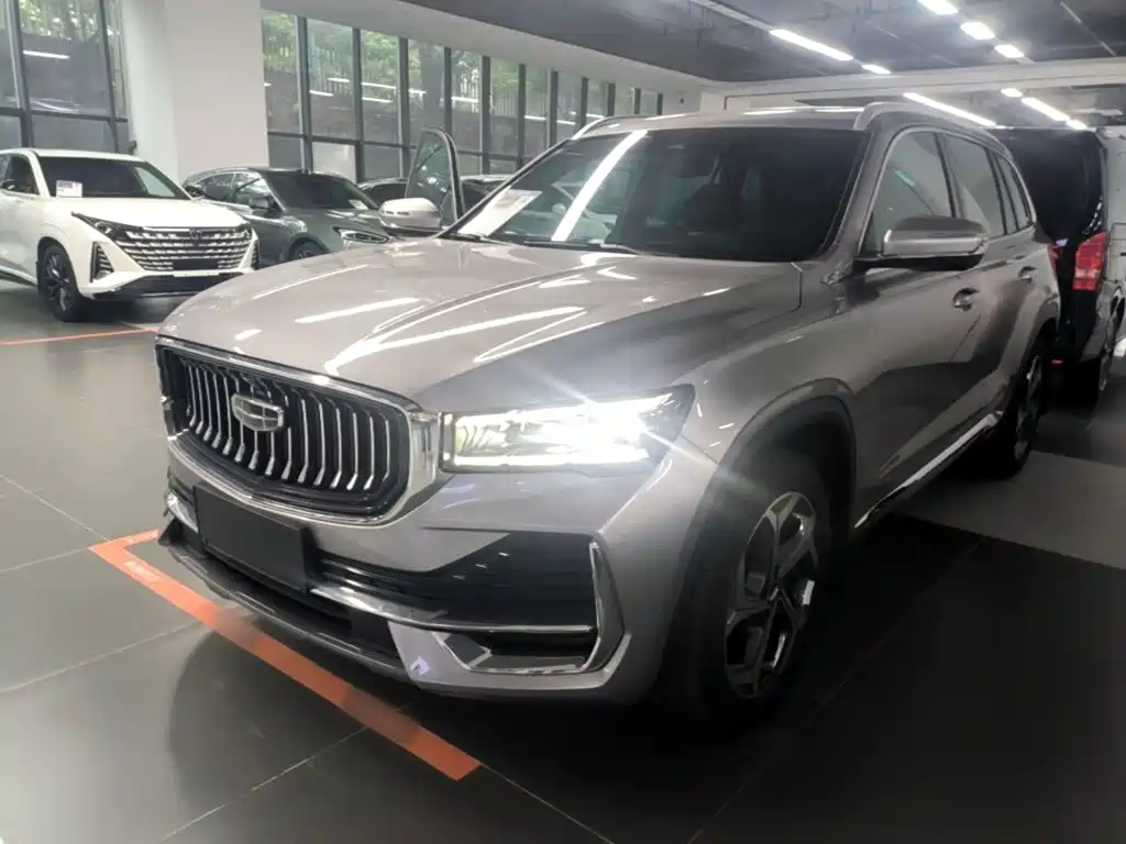 Geely Xingyue L — миниатюра 2