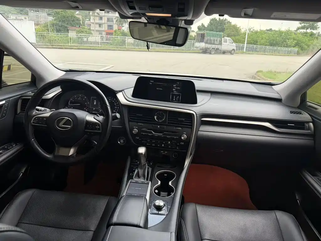 Lexus RX — миниатюра 9